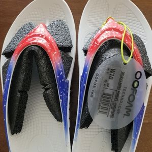 Oofos Oolala Sandals W 10, NEW